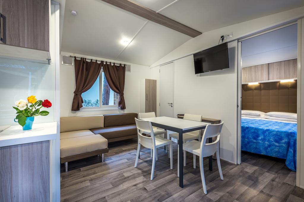 Camping Internazionale Etruria 卡斯蒂里昂纳·德拉佩 外观 照片